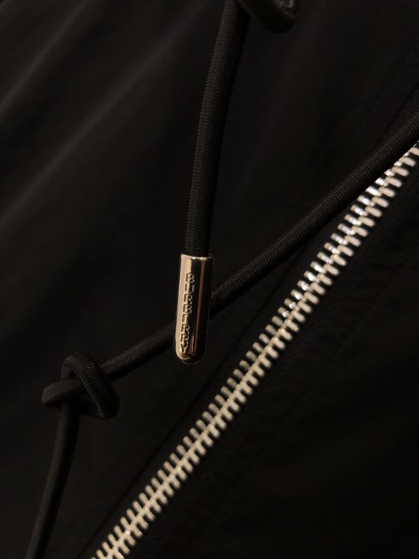 reversible jacket #2507031500 - Image 4