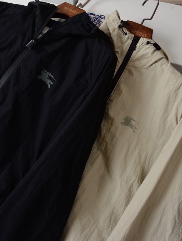 nylon jacket #2504100933 - Image 4