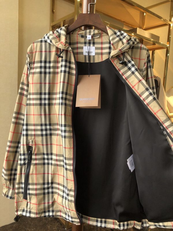 reversible jacket #2507031545 - Image 2