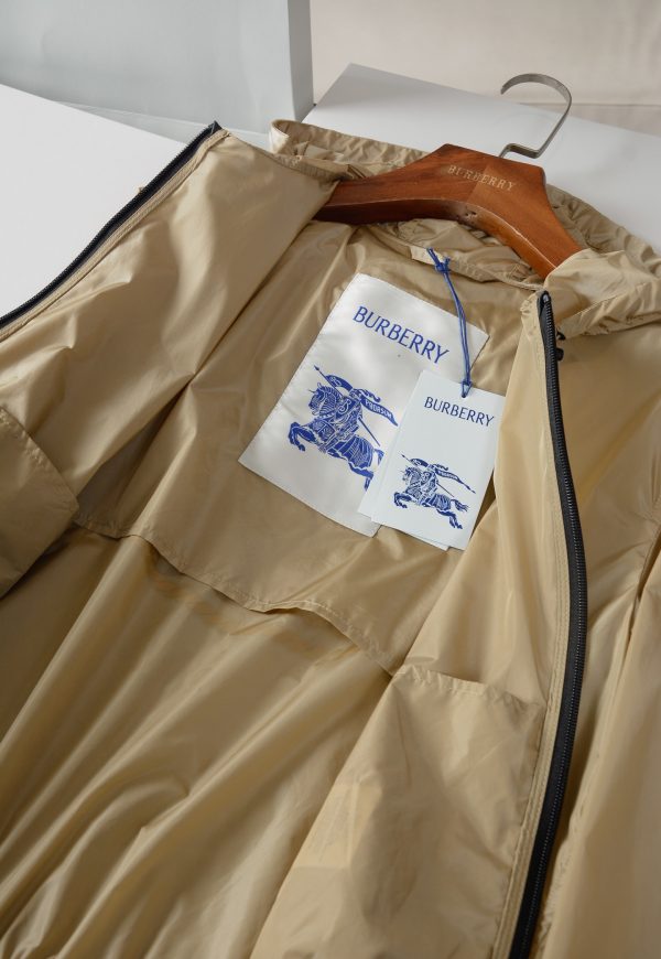 jacket #2506271421 - Image 9