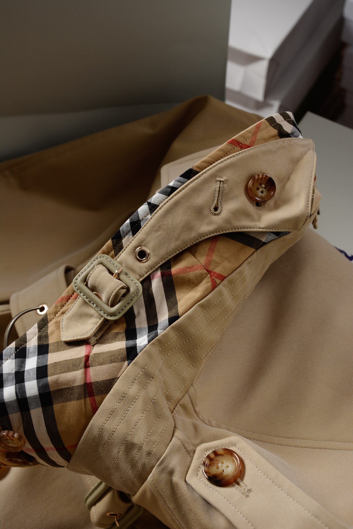 trench coat #2510310818 - Image 5