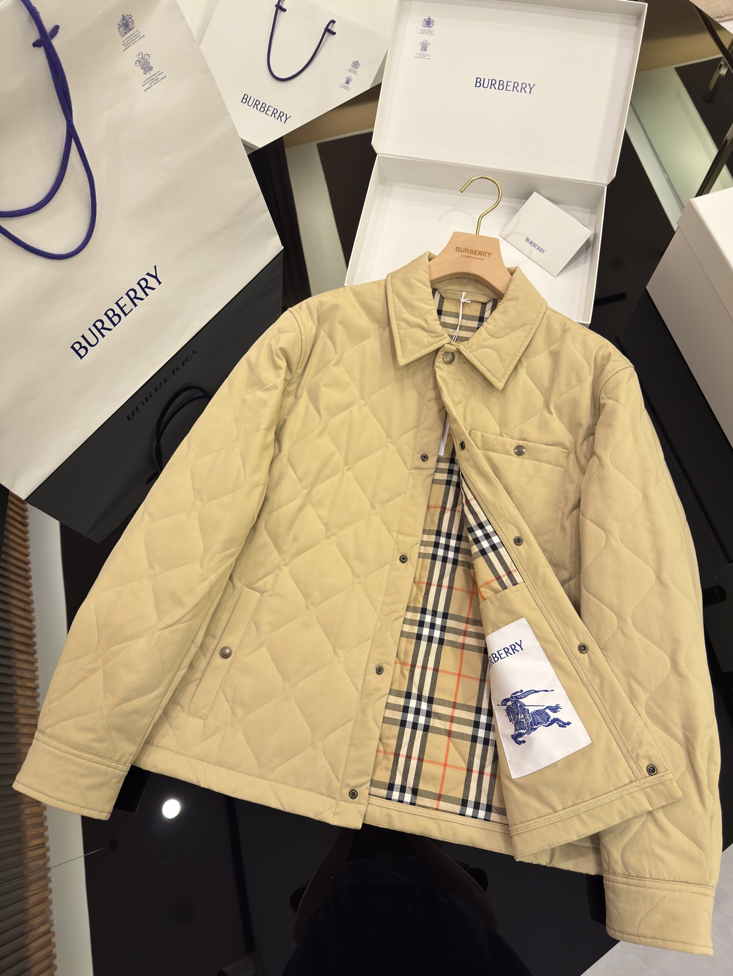 winter jacket #2510190846 - Image 4